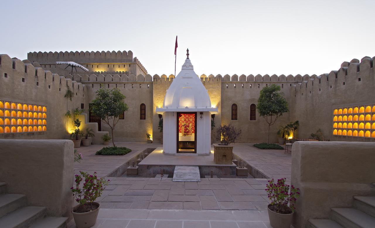 Hotel Mihir Garh Rohat Esterno foto