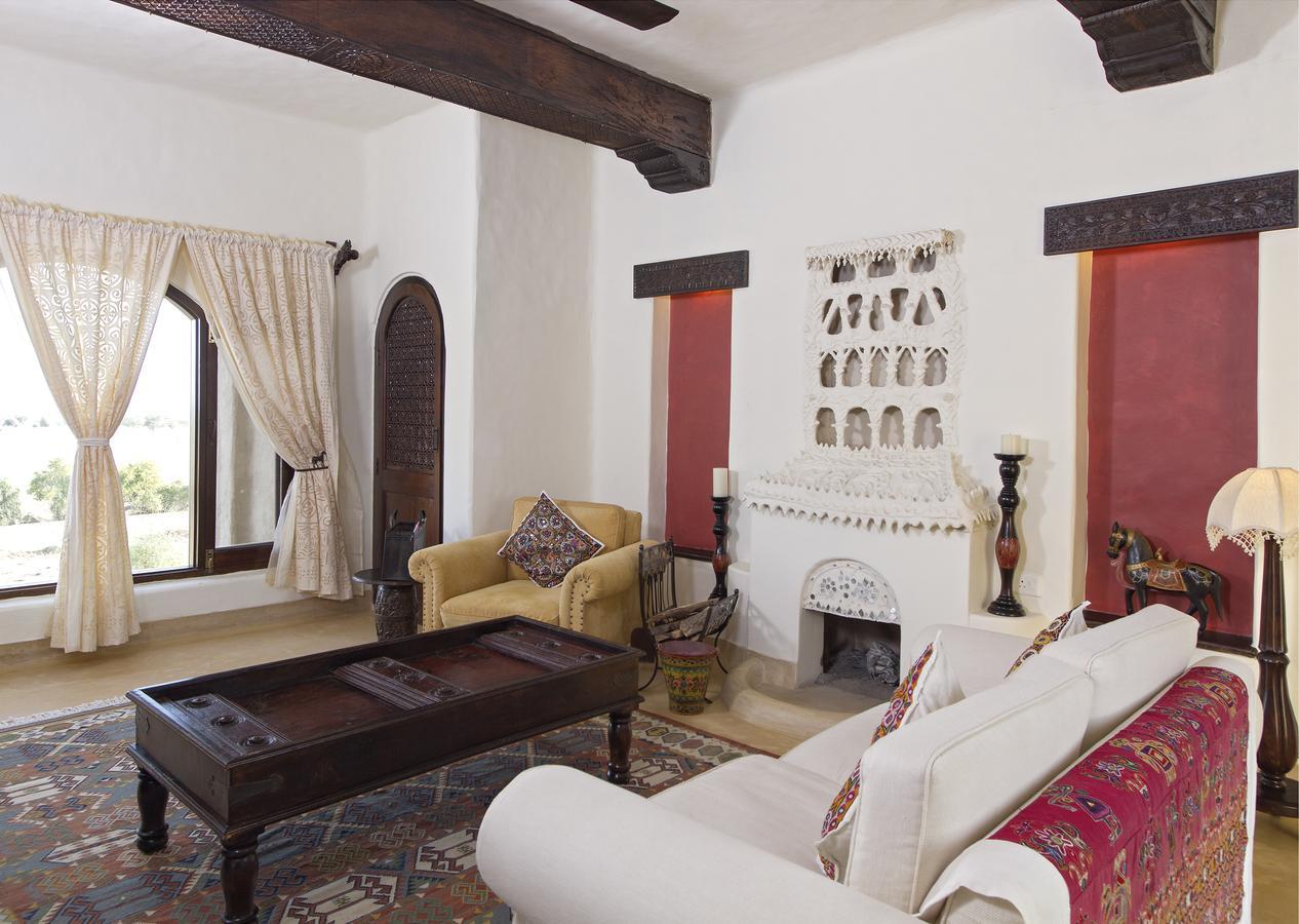 Hotel Mihir Garh Rohat Esterno foto