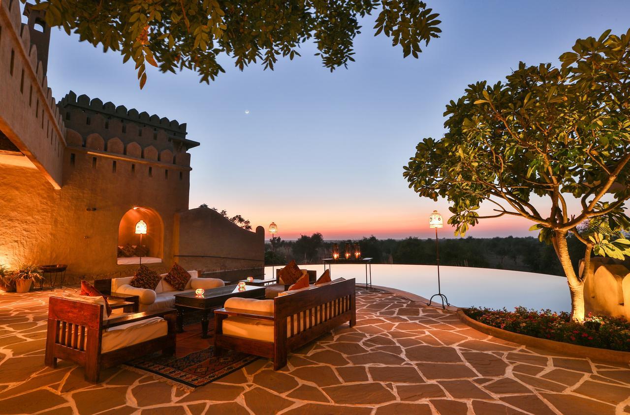 Hotel Mihir Garh Rohat Esterno foto