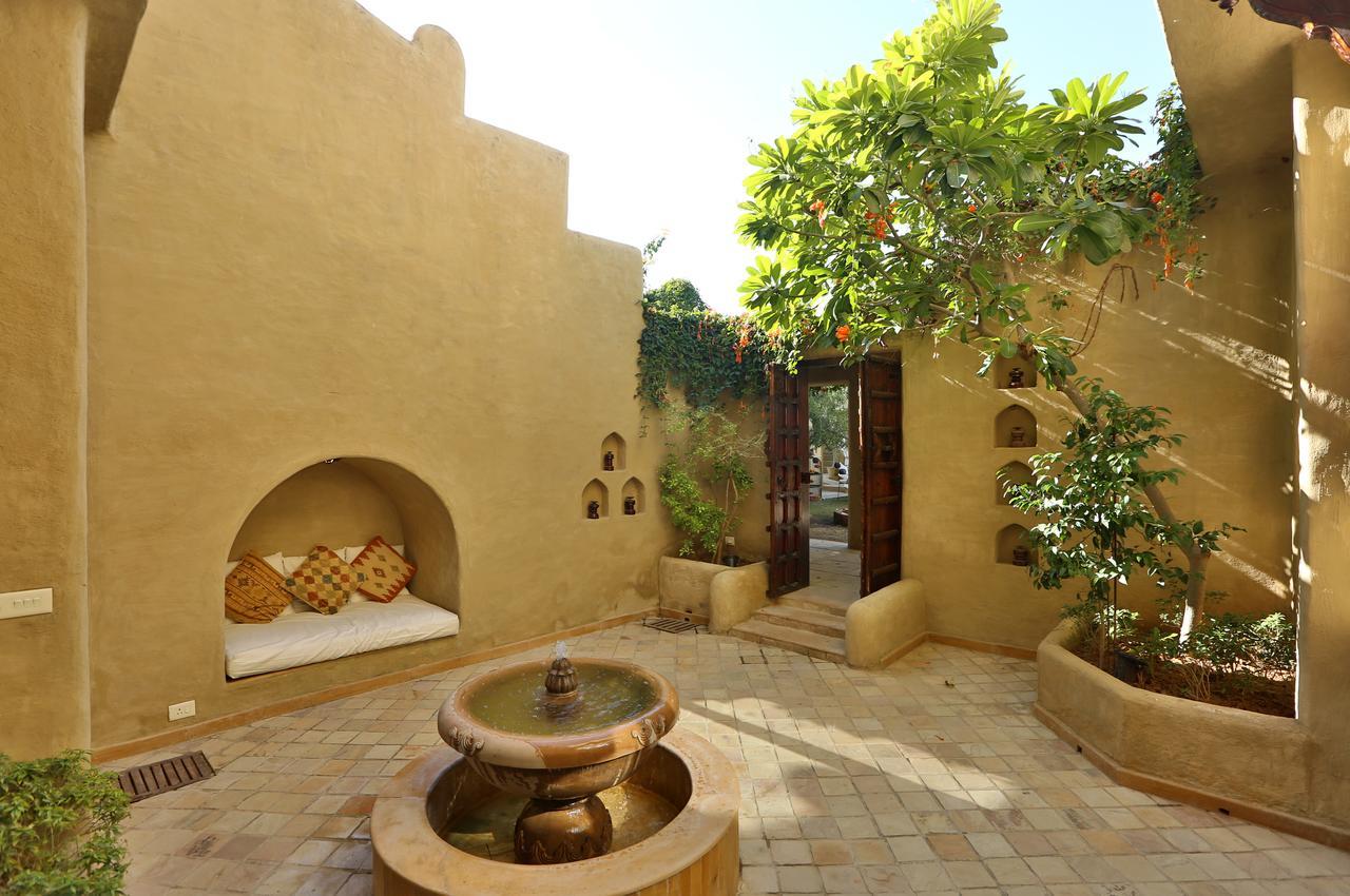 Hotel Mihir Garh Rohat Esterno foto